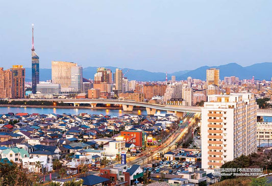 日本風景 -  美麗的福岡塔 300塊 (26×38cm)